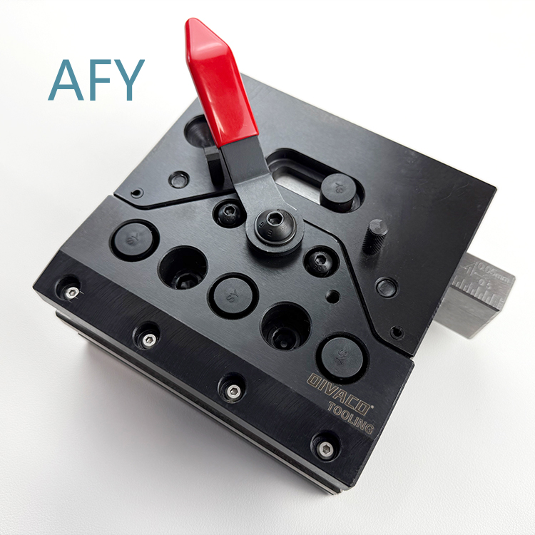 Hydraulische buigmachine voor  - Tools For Fabrication Workshop recensie en prijs